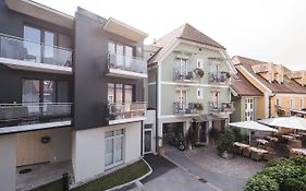 Hotel Am Marktplatz - Landgasthof Wratschko - Gamlitz