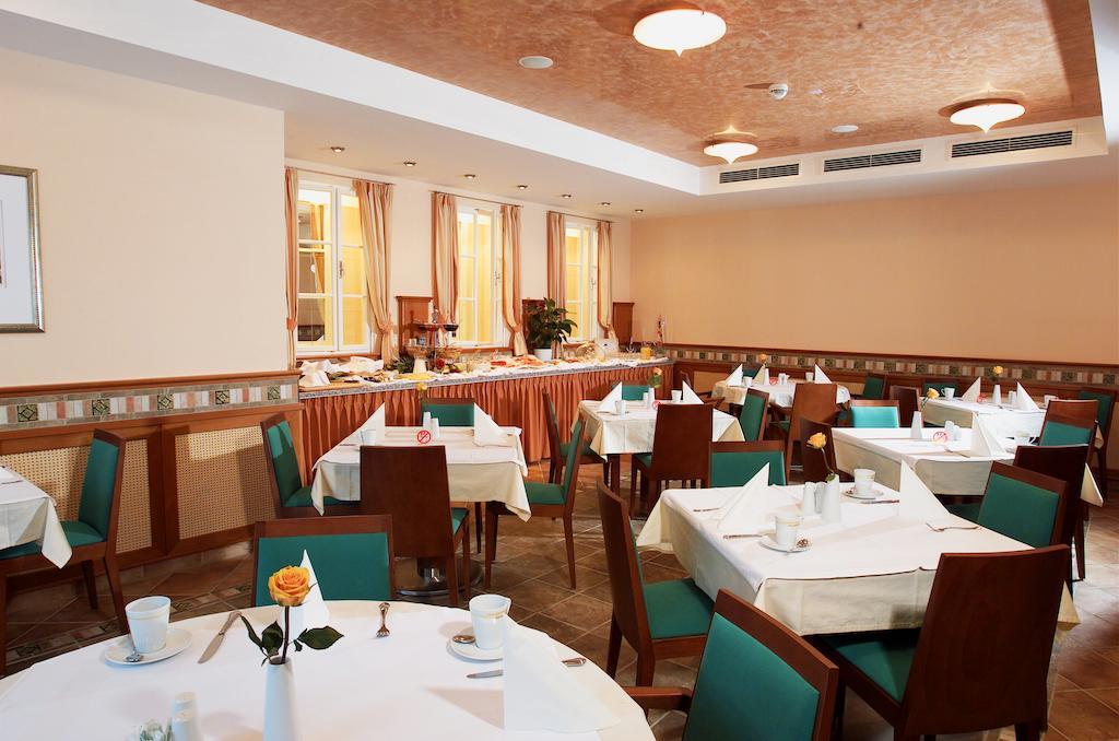Hotel Am Marktplatz - Landgasthof Wratschko - Gamlitz Exteriör bild